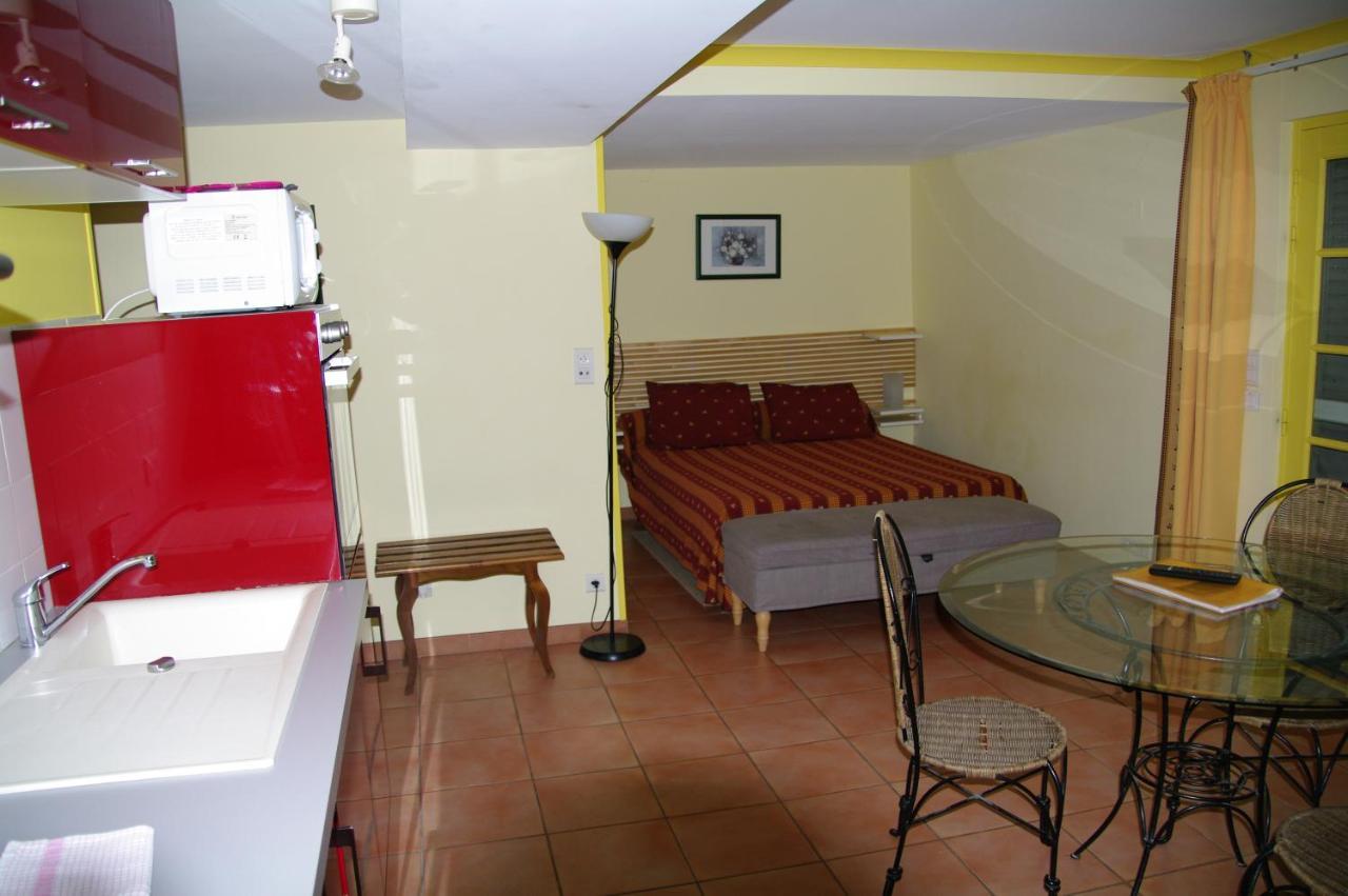 Residence Le Saint Victor Fontvieille Extérieur photo