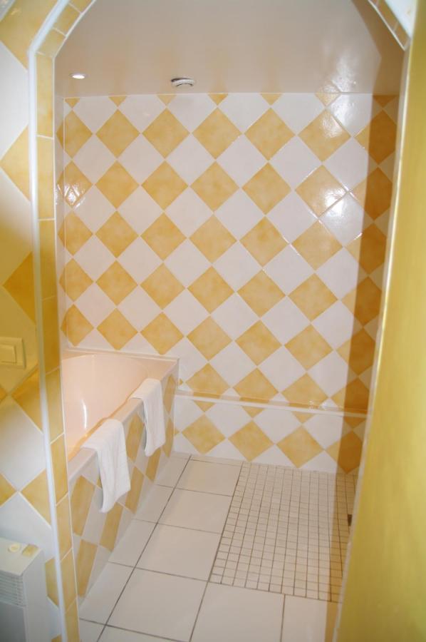 Residence Le Saint Victor Fontvieille Extérieur photo