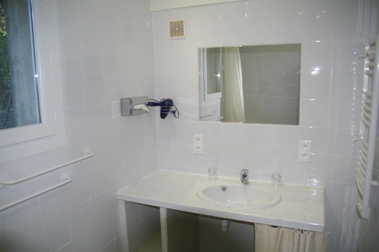 Residence Le Saint Victor Fontvieille Extérieur photo