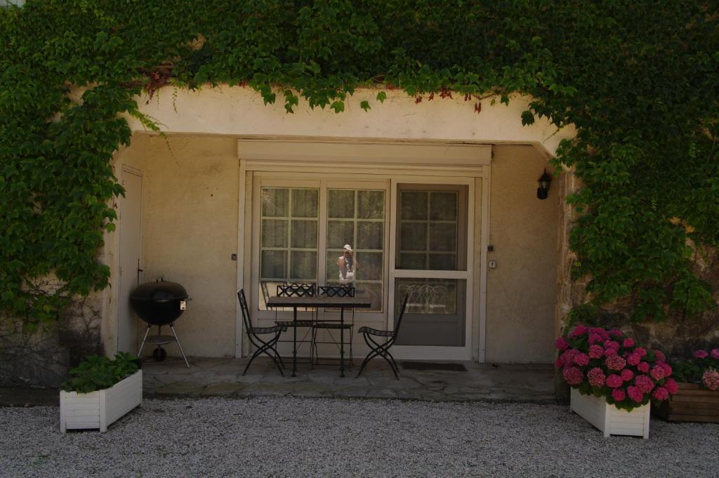 Residence Le Saint Victor Fontvieille Chambre photo