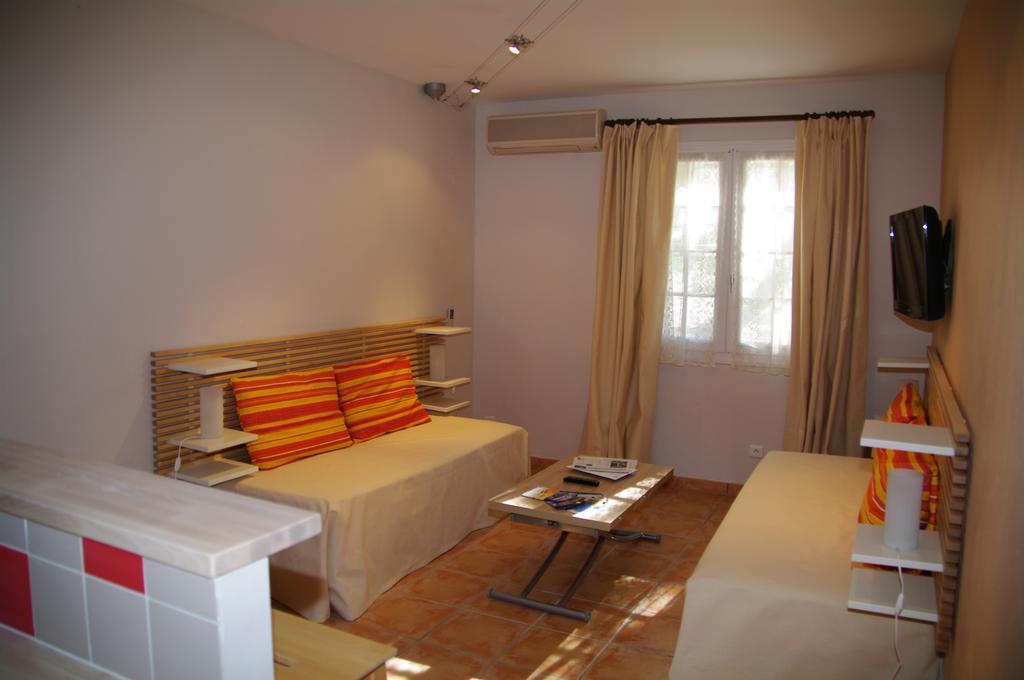 Residence Le Saint Victor Fontvieille Extérieur photo